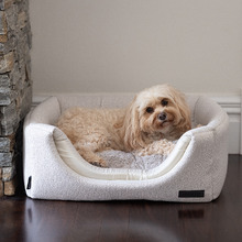 Boucle Cube Pet Bed